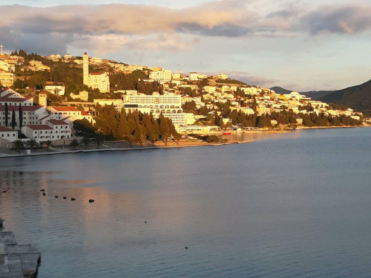 Apartments Leza Neum Exterior photo
