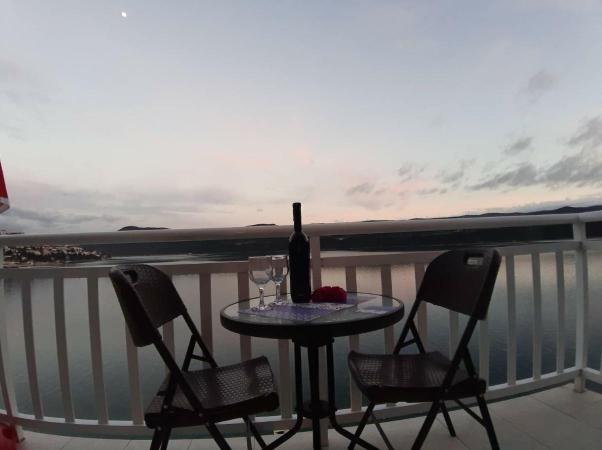 Apartments Leza Neum Exterior photo